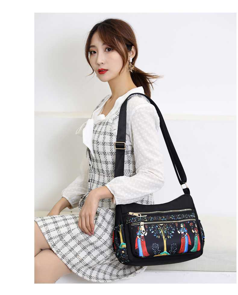 Korean sports travel shoulder bag(Pori)